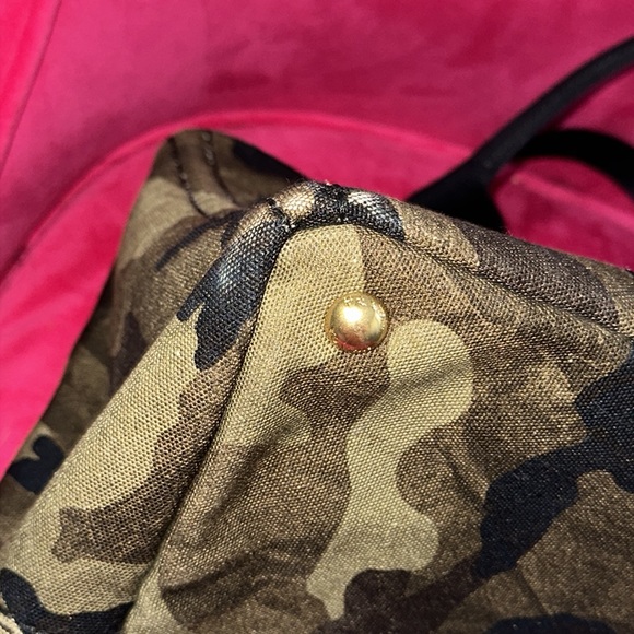 Prada Canapa travel work tote in camo large size - Picture 8 of 16